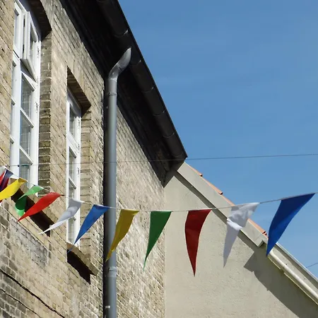 Wasserhaus Yellow Submarine 보트호텔 *