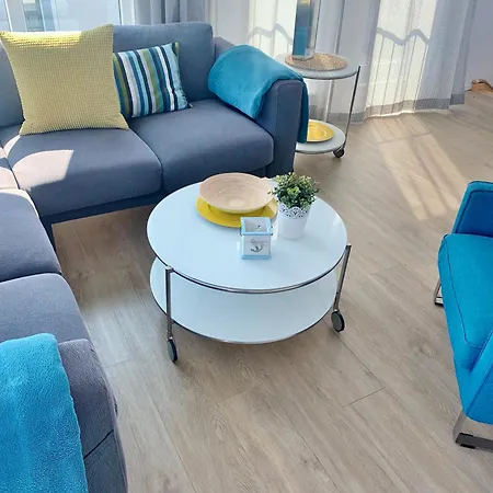 Wasserhaus Yellow Submarine * Olpenitz